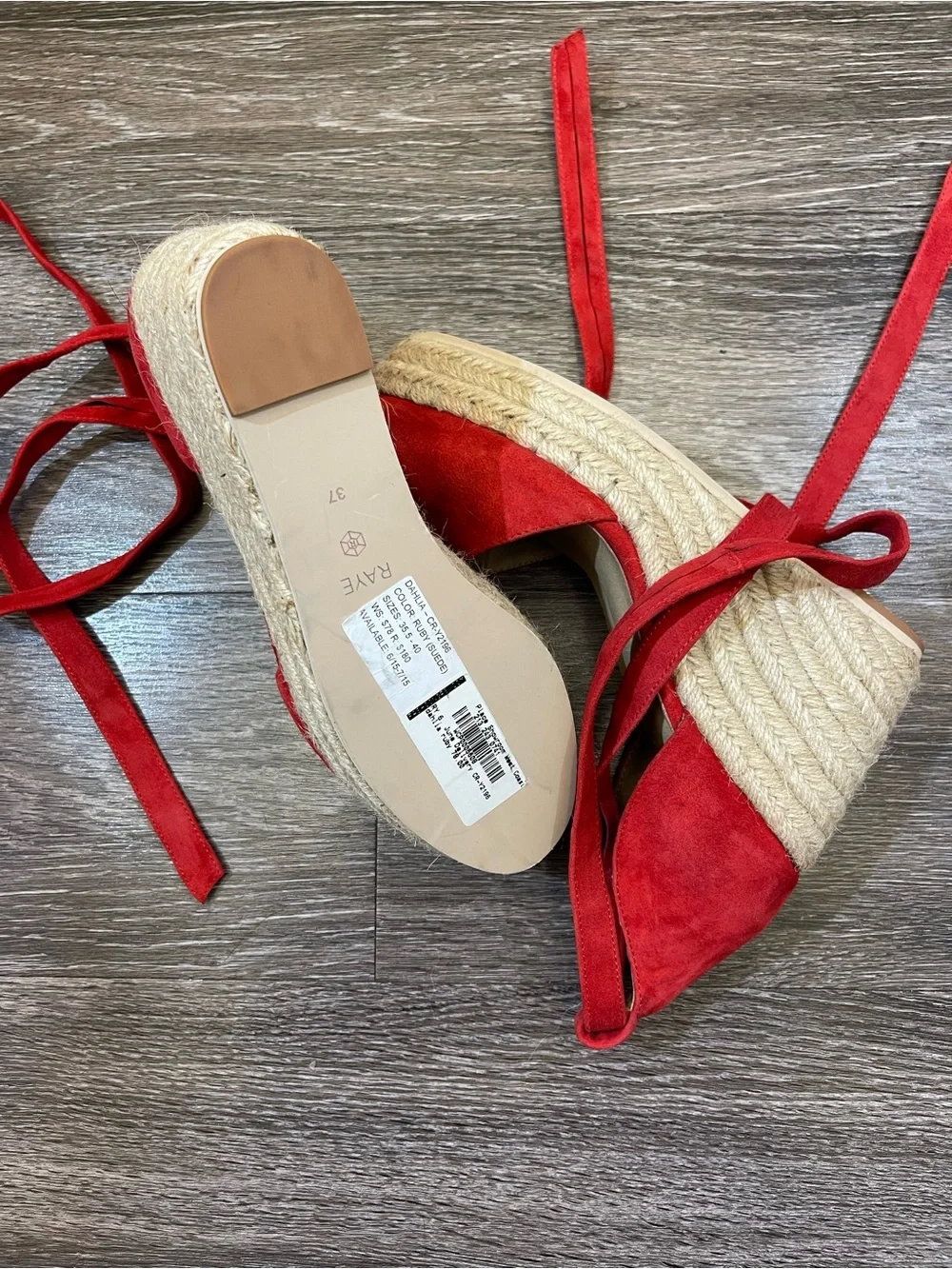RAYE stylish red